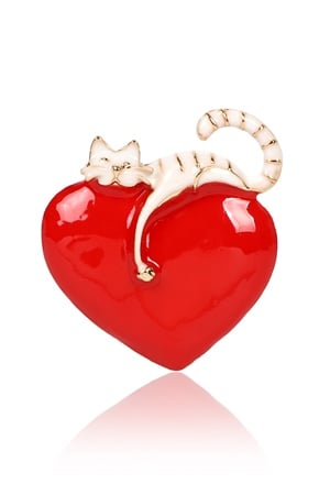 Beyaz Kedi Kırmızı Kalp Broş